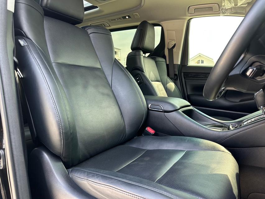 Toyota Vellfire 2.5 ZG Edition Minorchange    ปี 2018  จด 2019 18