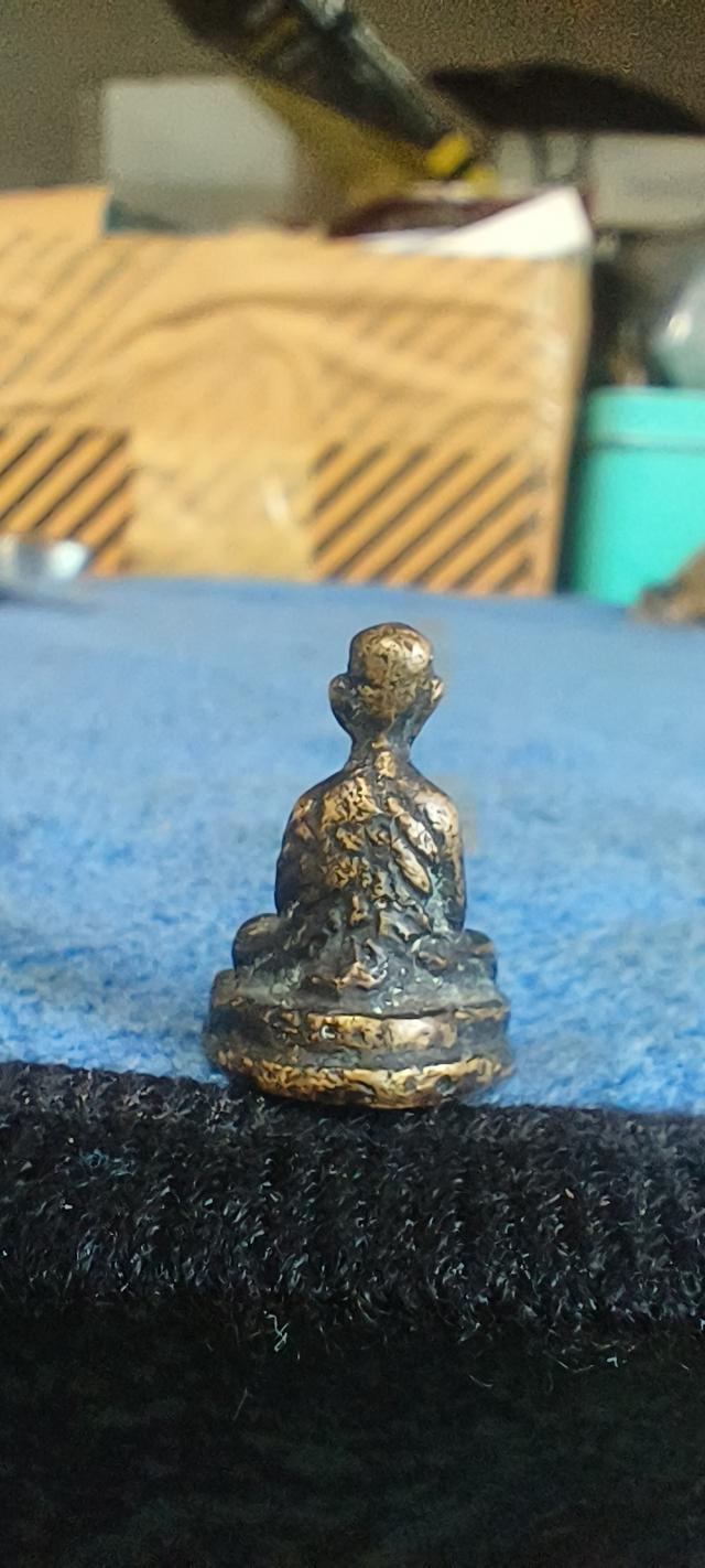 รูปหล่อหลวงพ่อทบ วัดชนแดน 2