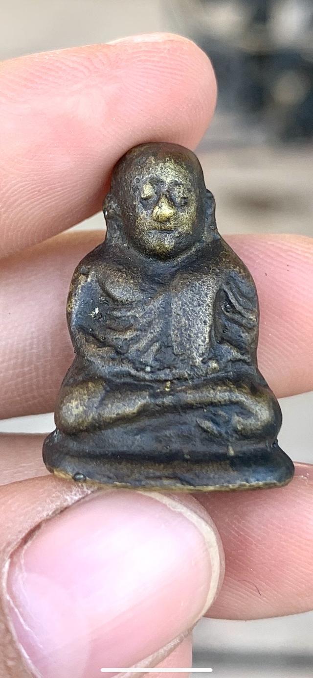 รูปหล่อหลวงพ่อเงิน ไม่รู้พิมพ์