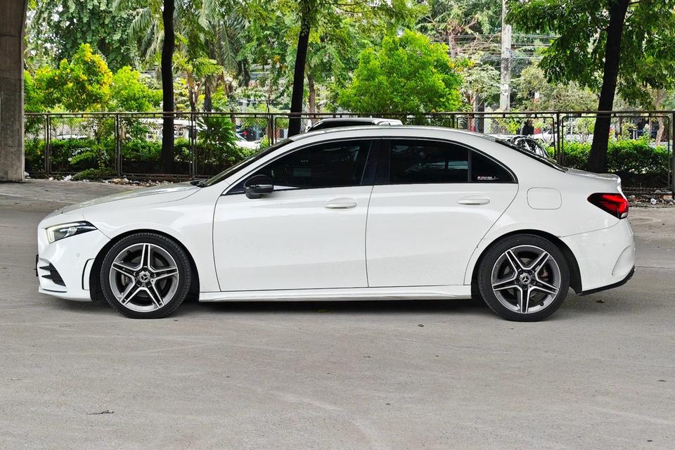 2020 Mercedes-Benz A200 1.3 AMG Dynamic AT รถบ้านมือเดียว สภาพดีมาก รุ่นท็อปสุด ออปชั่นเต็ม รูปที่ 8