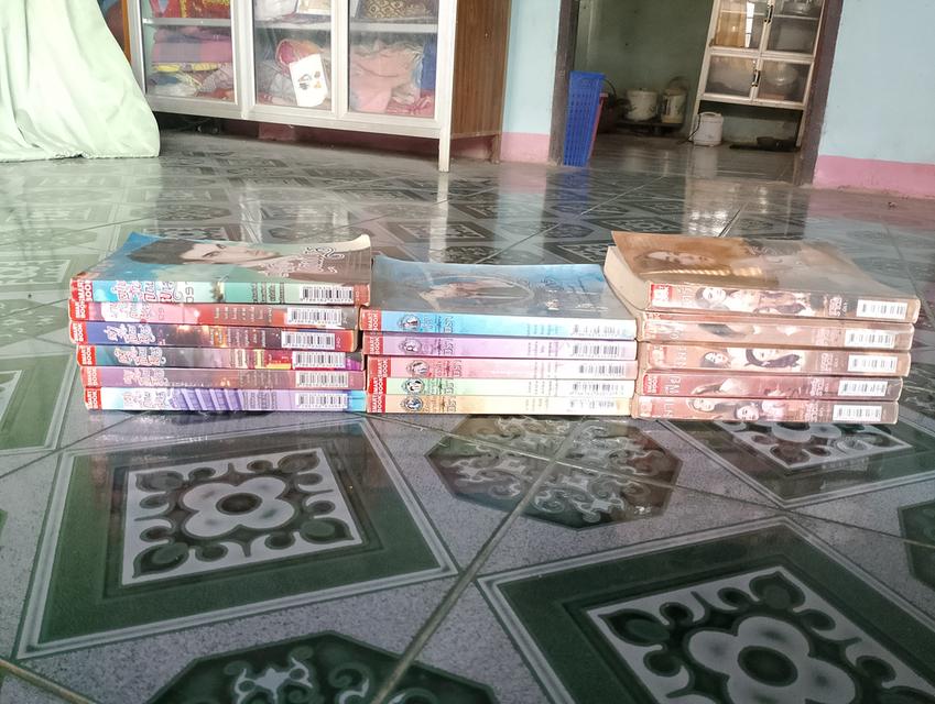 หนังสือนิยายมือสองขายแยกเชตและขายทั้งเซต รูปที่ 3