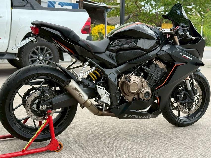 CBR650R