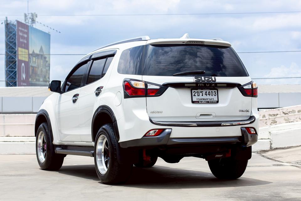 ISUZU Mu-X 3.0 4WD A/T ปี 2013 จด 2014  7