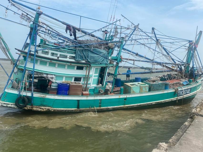 ขายเรือประมง เรือครอบปลากะตัก 3