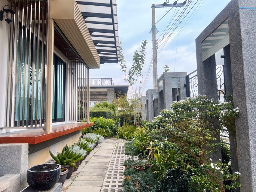 ขายบ้านเดี่ยว 3 ชั้น 1-0-74.5 ไร่ ซอยปุณณวิถี 27 แยก 1 ใกล้ BTS ปุณณวิถี 3