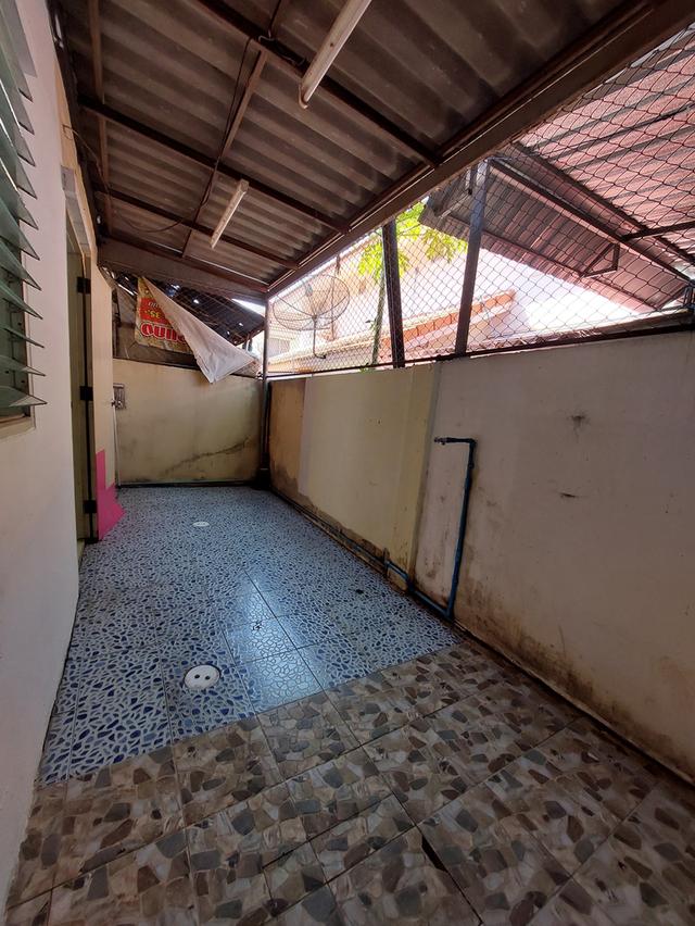 ให้เช่าราคาถูกทาวน์โฮม 2 ชั้น 3 ห้องนอน , 2 ห้องน้ำ , 1 โถงลึก , 1 ลานซักล้างมีหลังคา, จอดรถหน้าบ้านได้ 1 คัน หมู่บ้านพนาลี 1 ซอยเทียนทะเล 32 9