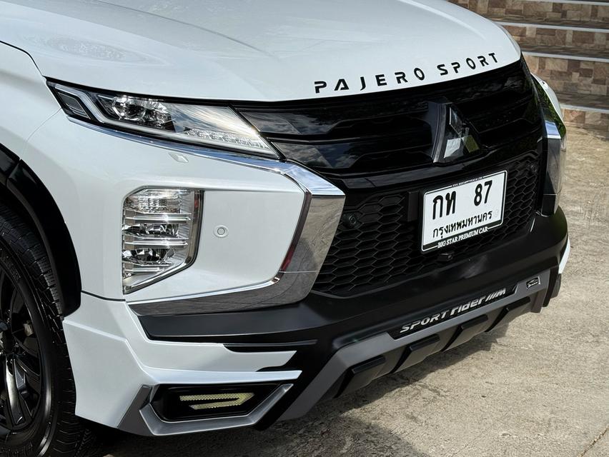 2021 MITSUBISHI PAJERO 2.4 ELITE รุ่น TOP รถมือเดียวออกป้ายแดง รถวิ่งน้อย เข้าศูนย์ทุกระยะ ไม่เคยมีอุบัติเหตุครับ 9