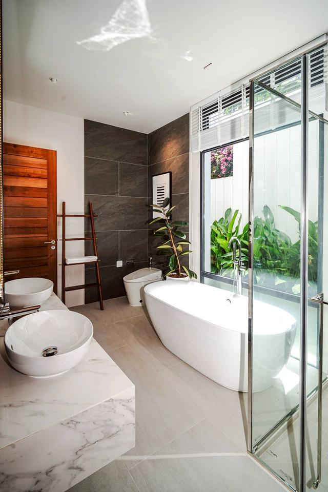 Modern Luxury Pool Villa in Chalong, Phuket – For Rent 15