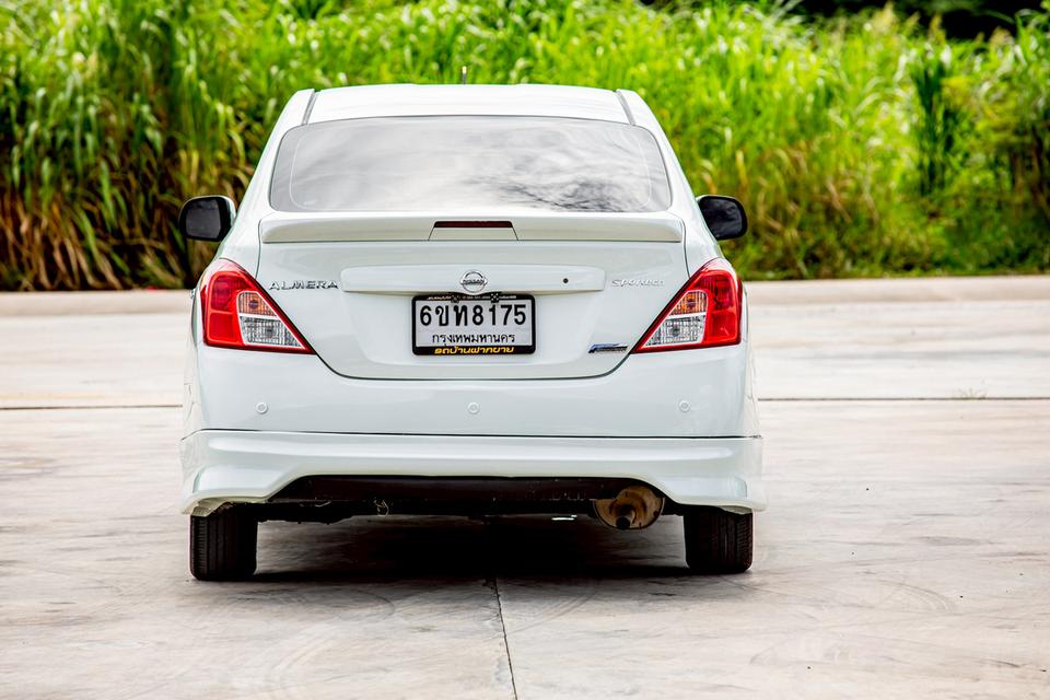 Nissan Almera 1.2E ปี 2016 สีขาว เกียร์ออโต้   7