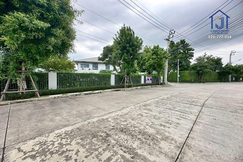 ขายบ้านเดี่ยว 2ชั้น บุราสิริ วัชรพล ถนนสุขาภิบาล5 ใกล้ทางพิเศษฉลองรัช (ด่านสุขาภิบาล5) 190 ตารางวา หลังมุม ติดสวน  4
