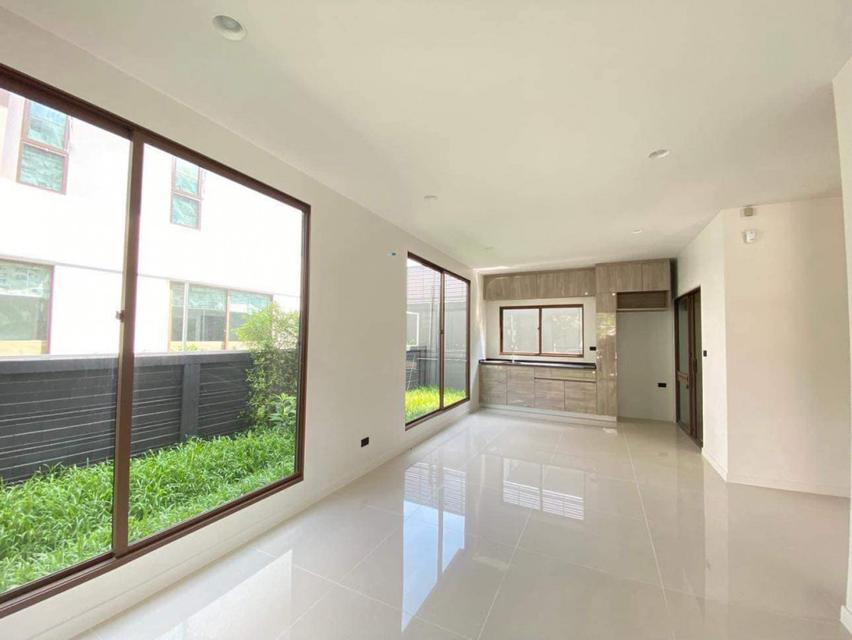 AB05401 - Burasiri Krungthepkreetha - 196 sqm - The Mall Bangkapi- Brighton College Bangkok- Wellington College Internat 3