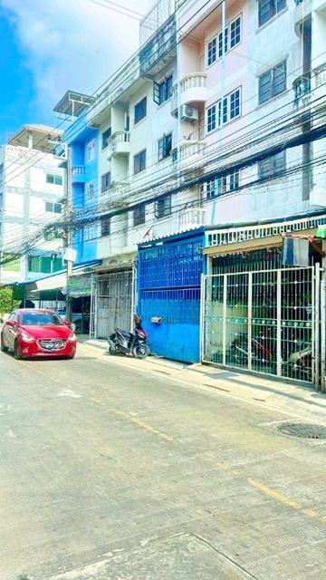 ฟู้ดแลนด์ ศรีนครินทร์ 350ม. บางจาก ใกล้MRT ศรีแบริ่ง 900 ม.อาคารพาณิชย์ 4.5 ชั้น 4 นอน 4 น้ำ 20 ตร.ว.350 ตร.ม. 2