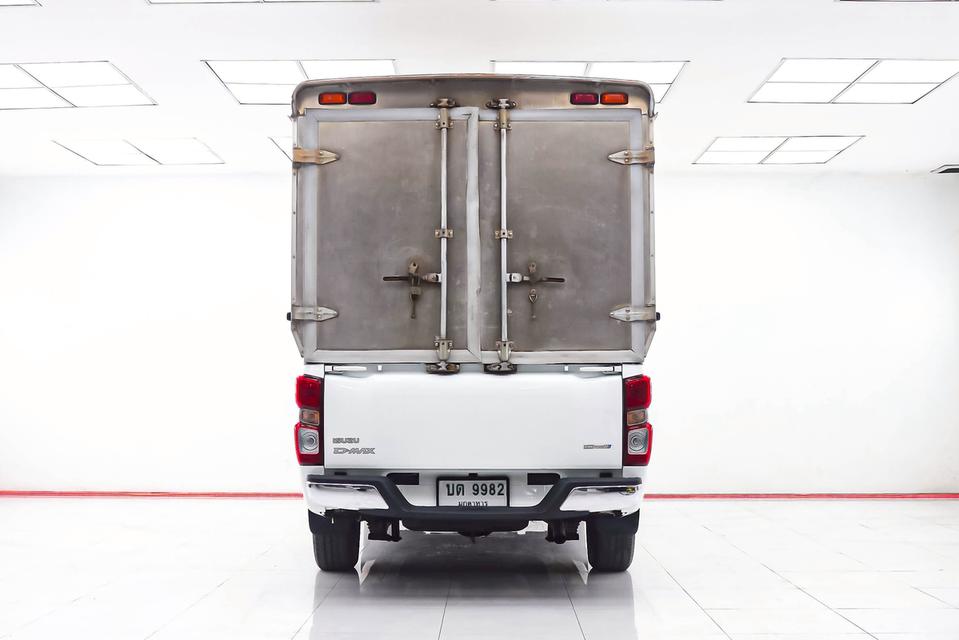 ISUZU D-MAX 1.9 B SPARK-EX 2020 13