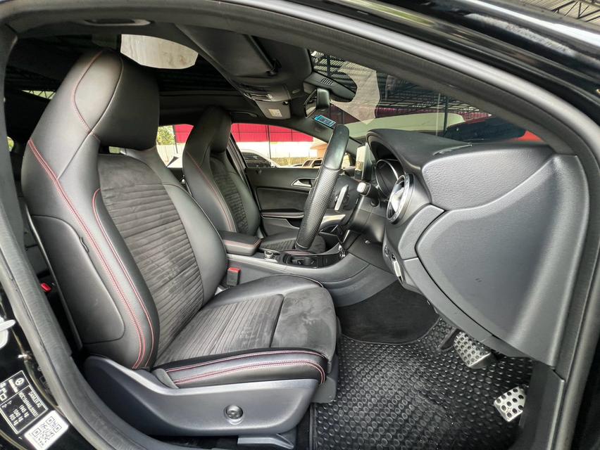 ปี 2017 BENZ GLA-CLASS, 250 โฉม W156 ปี14-20สีดำ เกียร์ออโต้ เครื่องเบนซิน รถบ้านแท้ รูปที่ 8