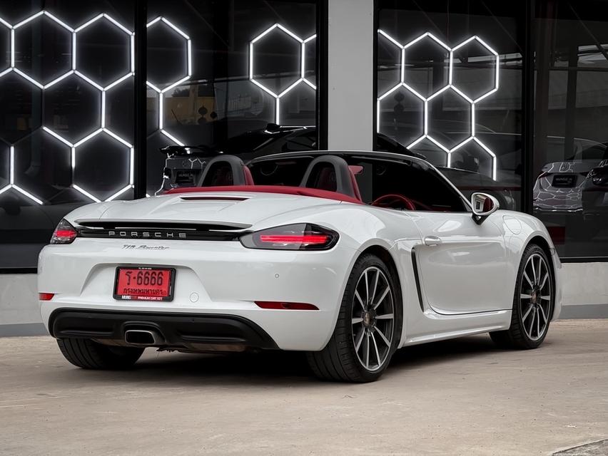 (แจ้งรหัสรถ MCA6666) 2017 PORSCHE BOXSTER 718 2.0 TURBO (AAS) รูปที่ 17