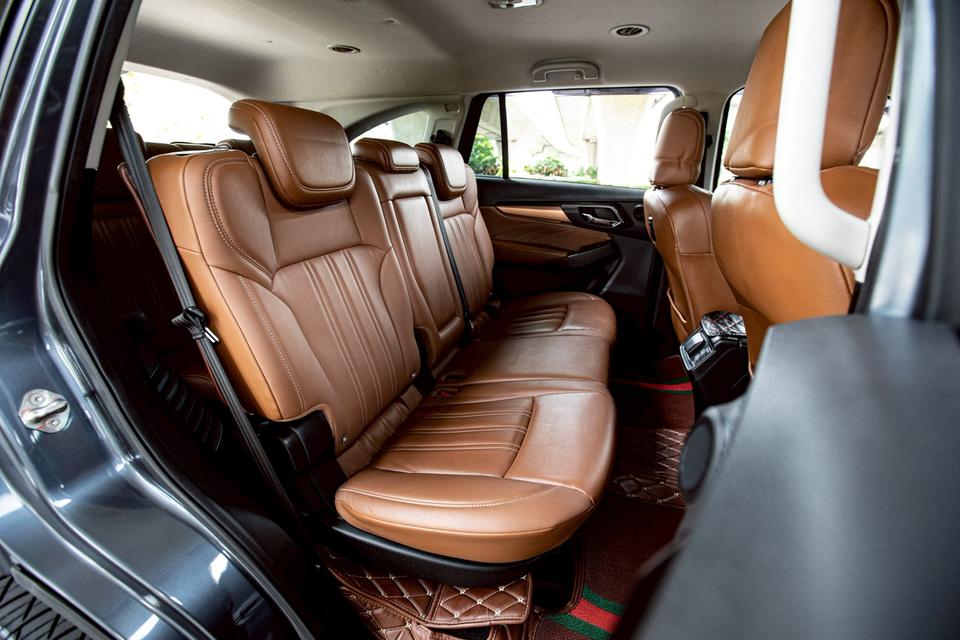 Isuzu Mu-X 3.0 ULTIMATE AT สีเทา ปี 2021 มือเดียวป้ายแดง 11