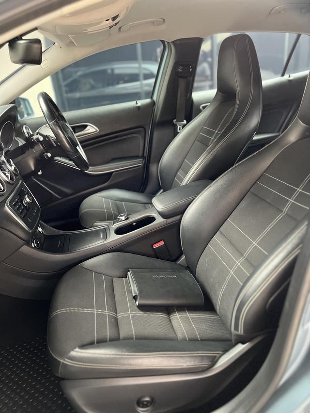 Benz GLA200 Urban 7