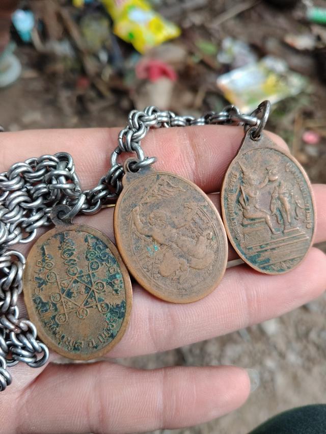 พระเครื่องโบราณและตะกรุดเพชรบุรี 2