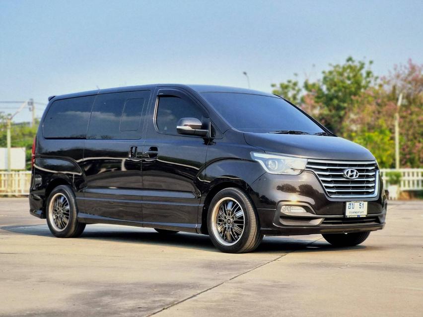 ขาย Hyundai H1 2.5Elite ปี19 3