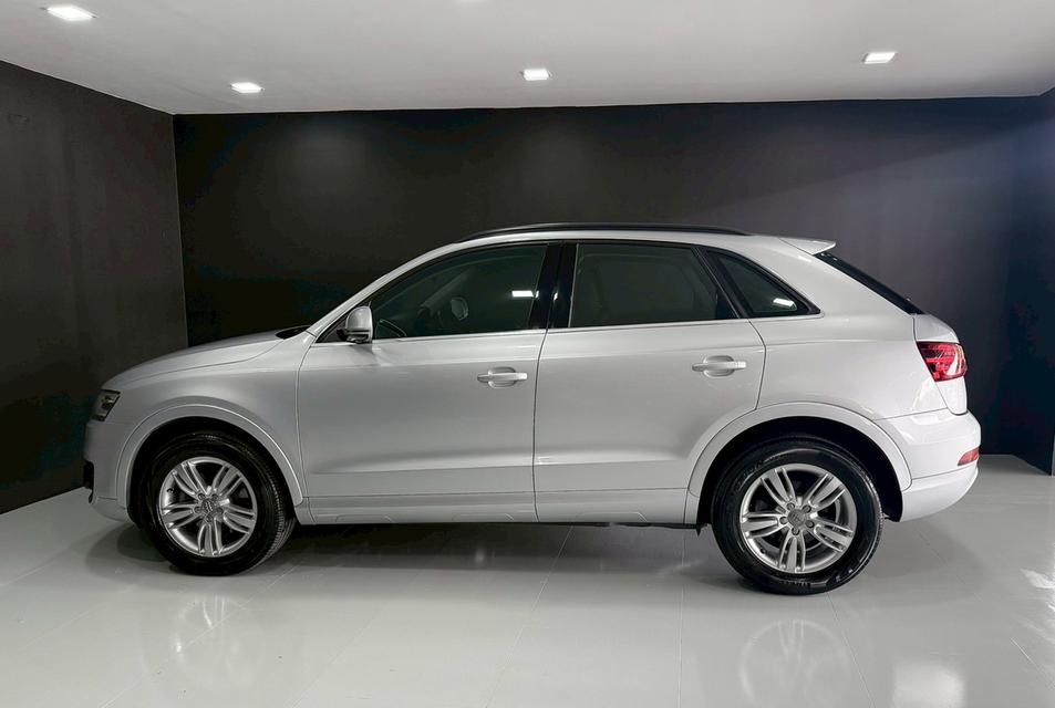 Audi Q3 2.0 Quattro SUV ปี 2014 รถออกศูนย์ Audi มือเดียวป้ายแดงรถสภาพเนียบ สวยหรู 6