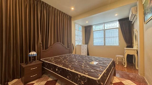 ขายบ้านพัทยาใต้ฝั่งทะเล หมู่บ้าน แสงชัยวิลล่า หมู่บ้านติดกับถนนนพัทยาใต้ 3