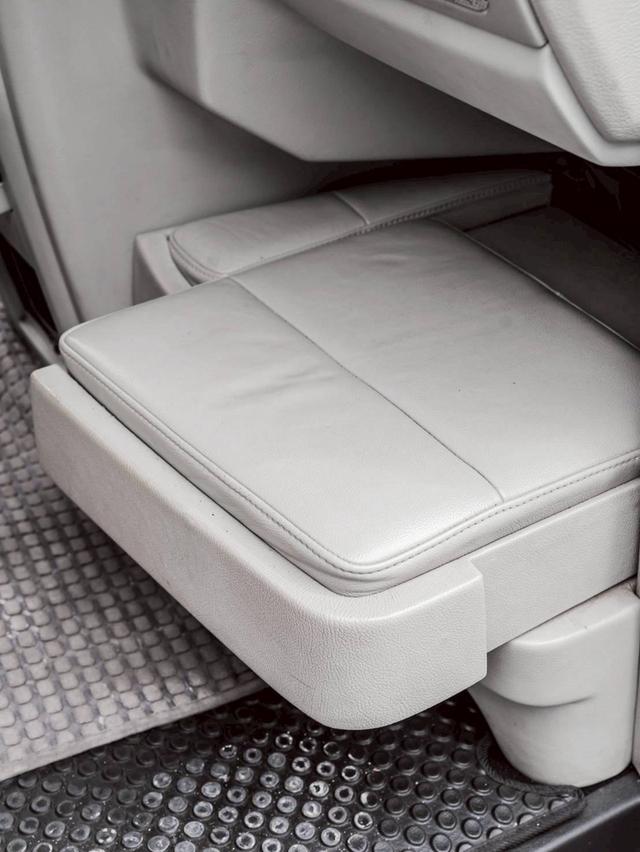 รหัสรถ 67GG1667 #Volkswagen #Caravelle 2.0BI TDI ตัวพิเศษ " " ABT Aerodynamics Package ปี 2013 16