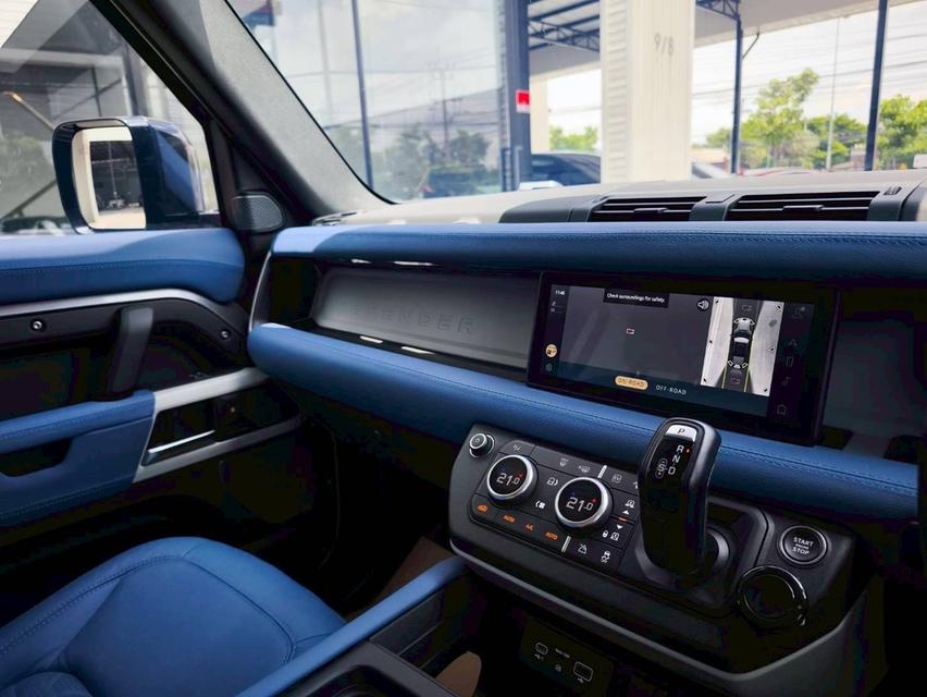 รหัสรถ KPV2329 2023( ยังไม่จดทะเบียน ) LANDROVER RANGE ROVER 2.0 P400e Chelsea Truck Edition 8