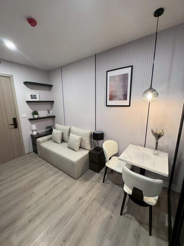 ให้เช่า Condo Origin place bangna ชั้น 10 ขนาด 29 ตรม. วิวสระ ระเบียงฝั่งตะวันออก แดดเช้า  ภาพจากห้องจริง เฟอร์นิเจอร์บิวท์อินครบ ที่นอน lLUNIO 3
