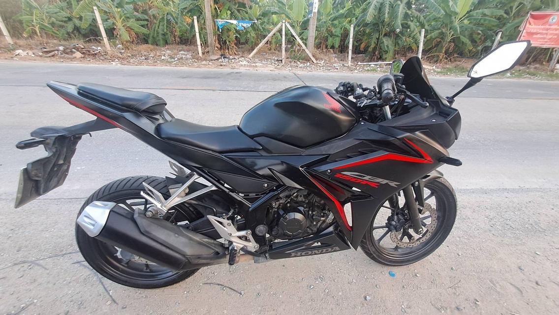 Cbr150 สภาพหล่อๆเอกสารครบ 4