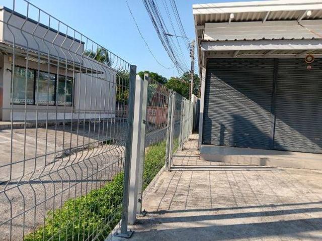 บิ๊กซี เพชรเกษม 2 (เอ็กซ์ตร้า) 2.5กม. 1 น้ำ ซ.เพชรเกษม 99-114 บ้านเดี่ยวชั้นเดียว 1 นอน รร. เลิศหล้า 1.5 กม. เหมาะทำร้าน 6