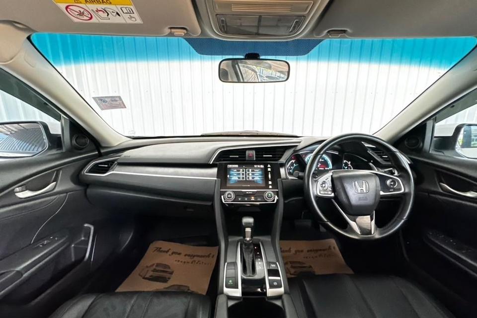Honda Civic FC 1.8EL เบนซิน เกียร์ออโต้  ปี2017 13