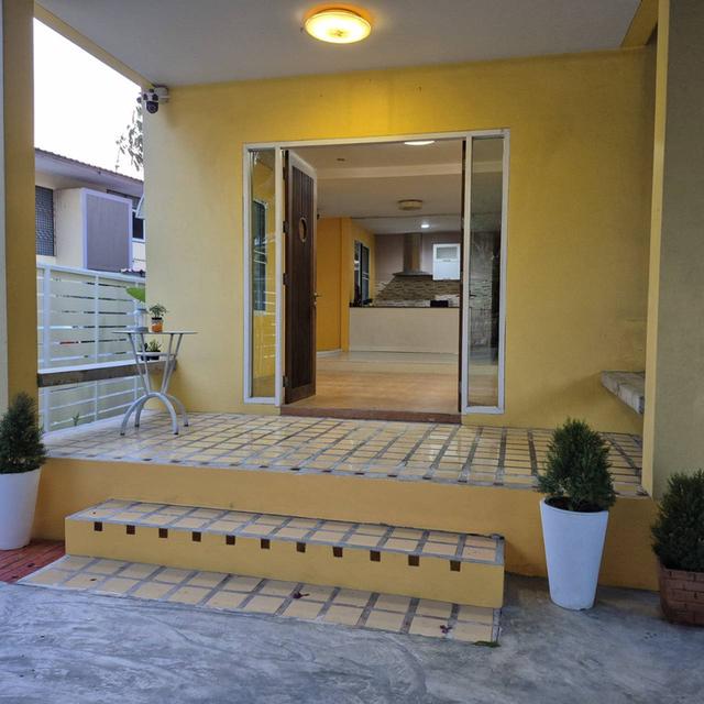 บ้านเดียวชั้นเดียว 2ิ ห้องนอน 2 ห้องน้ำ ติดเลียบทางด่วน 16