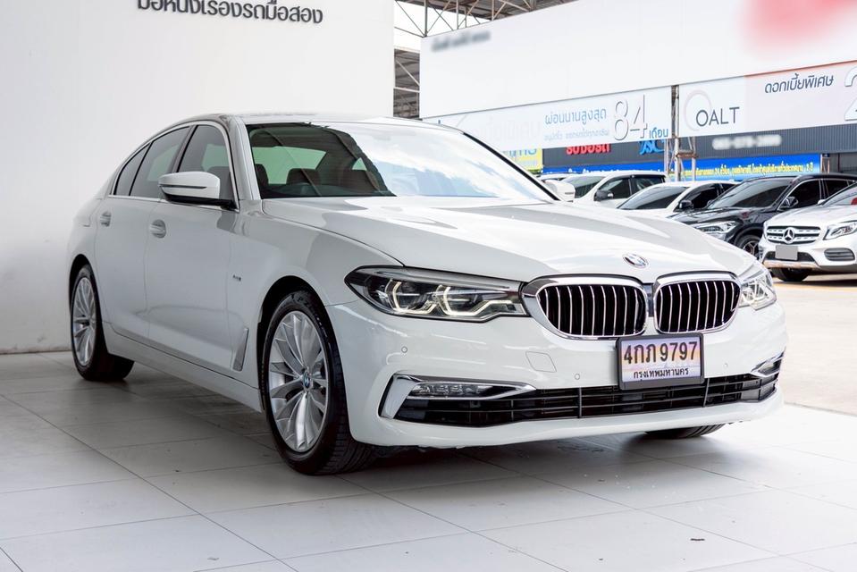 BMW 5Series G30 520d Luxury 2017