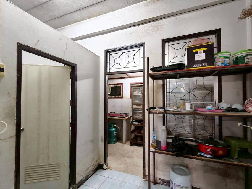 หมู่บ้านอยู่เจริญ 1 ถนนพระองค์เจ้าสาย ต.บึงยี่โถ อ.ธัญบุรี จ.ปทุมธานี 7