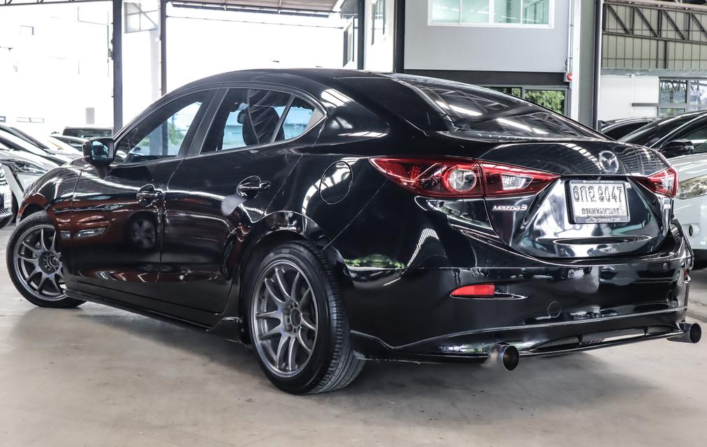 ขาย MAZDA 3 2.0 S โฉม 4Dr ปี 2017