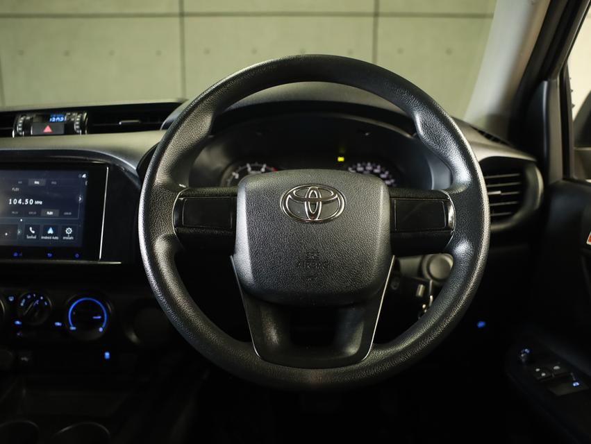 2025 Toyota HILUX REVO 2.4 Smart Cab Z Edition Entry Pickup AT รูปที่ 8