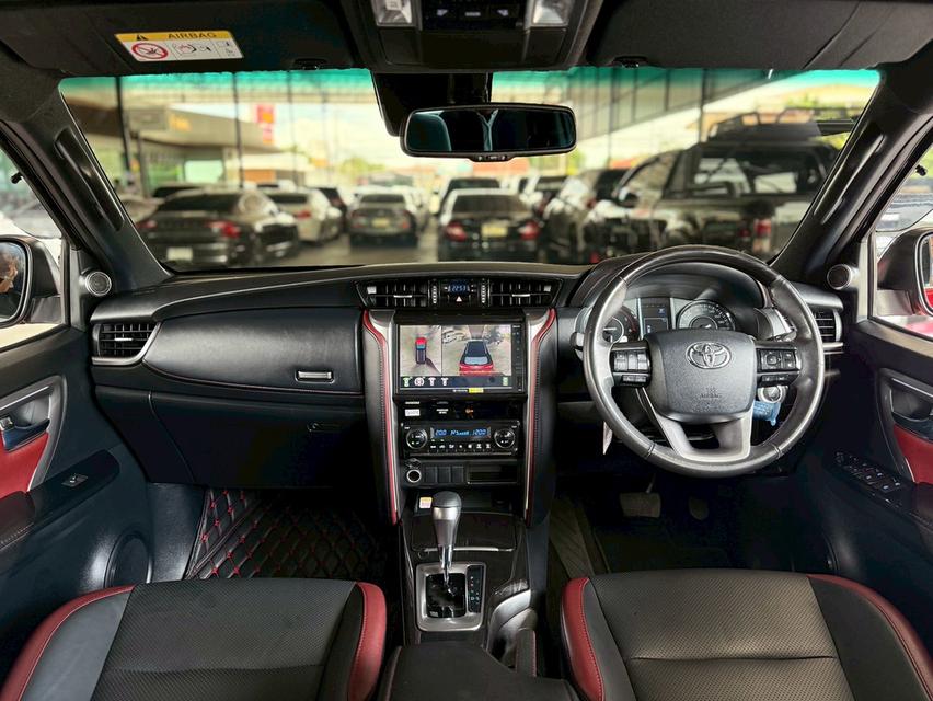 ปี 2023 TOYOTA FORTUNER, 2.4 LEGENDERรถมือเดียว สภาพสวย  15