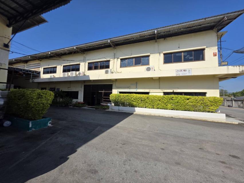 ขายที่ดินพร้อมโรงงาน ชลบุรี ศรีราชา แหลมฉบัง 16 ไร่ 15 อาคาร พื้นที่ใช้สอยมากกว่า 10,000 ตรม 3