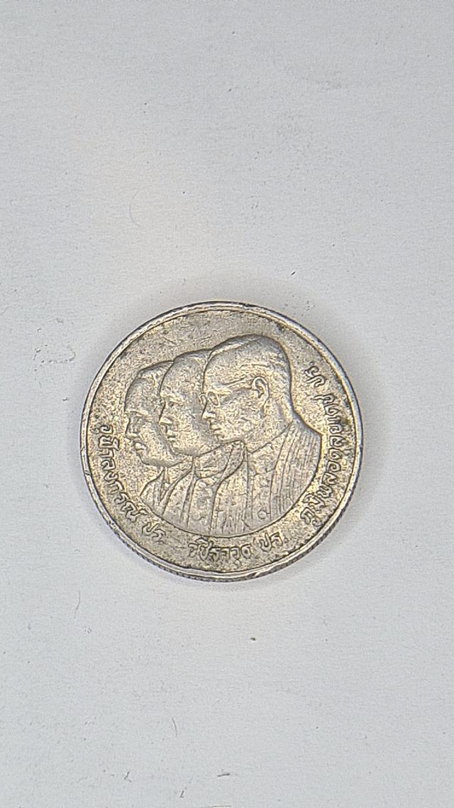 ของสะสม เหรียญ 2 บาท 72 ปี แห่งการสถาปนา จุฬาลงกรณ์ มหาวิทยาลัย ปี 2532 รูปที่ 2