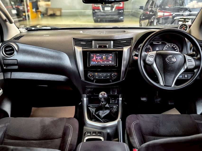 NISSAN NAVARA NP300 CALIBRE 2.5 EL 6MT 2018 รูปที่ 13