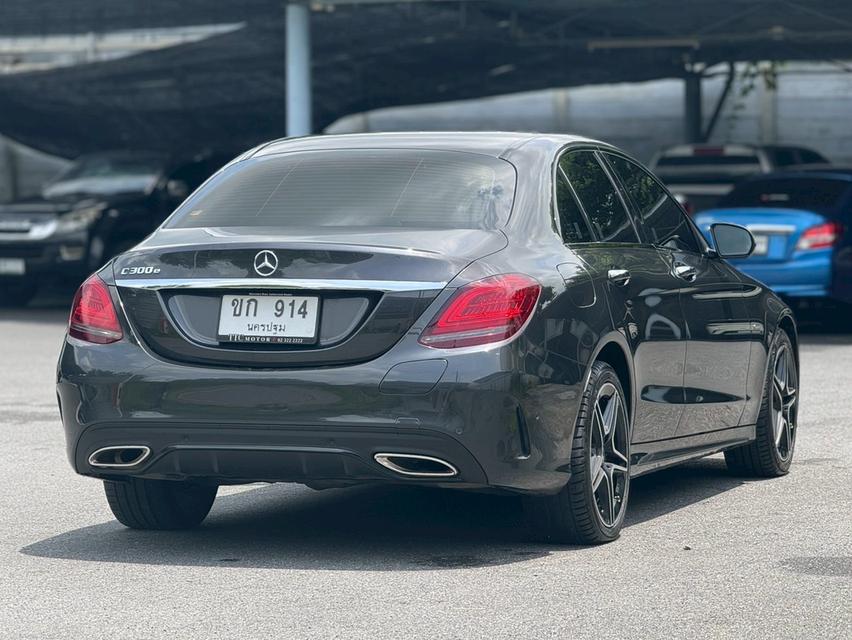 Mercedes Benz C300e AMG Sport ปี 2020 ไมล์ 8x,xxx km
