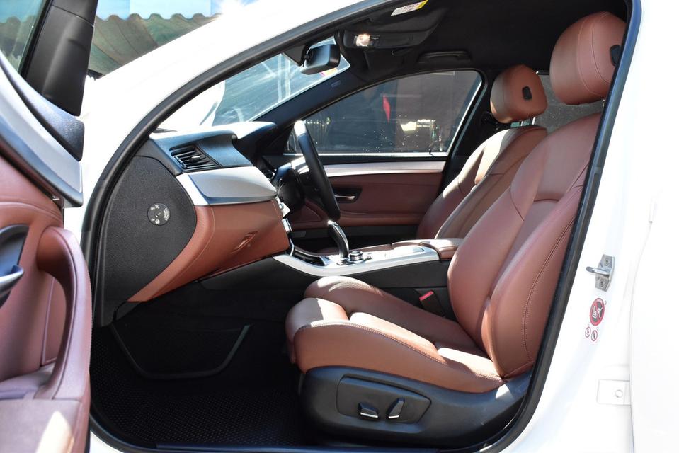 BMW 520D M SPORT 2016 ดีเซล รถบ้านสวยกริบ 18