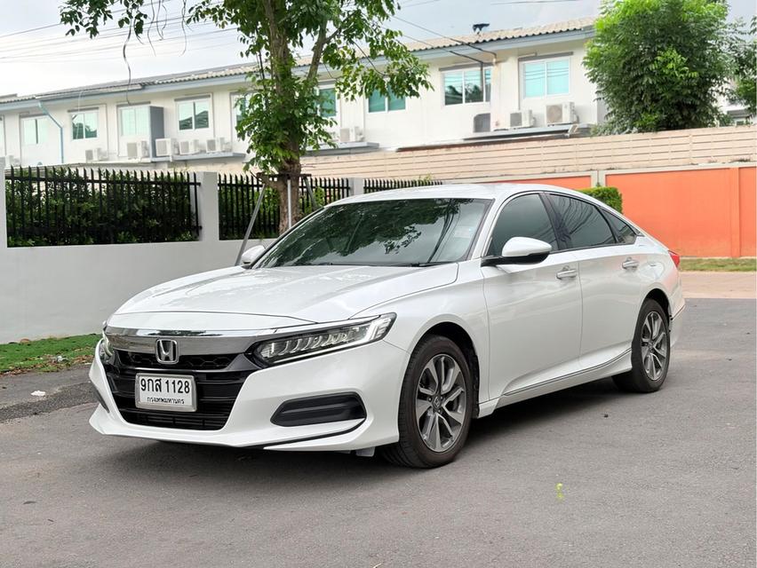 Honda accord  14