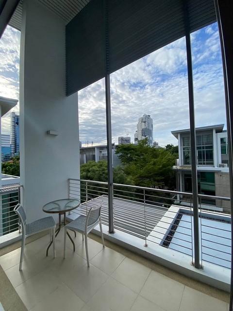 P826 ให้เช่า ทาวน์โฮม 3 ชั้น โครงการ เดอะ แลนด์มาร์ค เรสซิเดนท์ The Landmark Residence ตกแต่งสวยพร้อมเข้าอยู่ 3