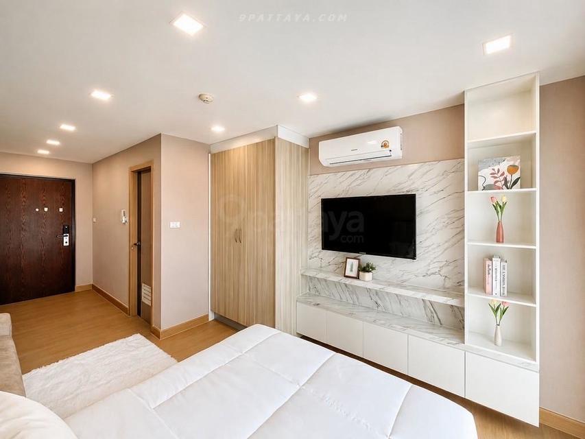 For Sale — Renovated Studio Condo at Laguna Bay 1, Pratumnak Soi 5 Studio 25sqm 4