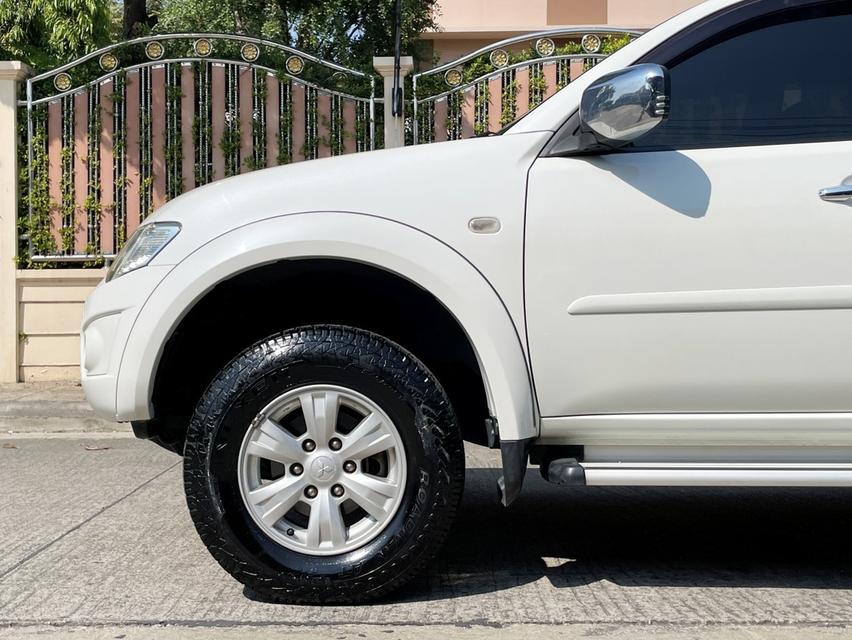 MITSUBISHI TRITON 2.4 GLS PLUS DOUBBLECAB(CNG) ปี 2012 เกียร์ MANUAL 6