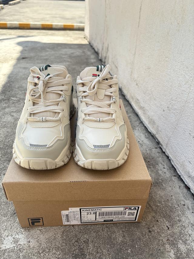 รองเท้ามือสองFileมือสอง รูปที่ 5