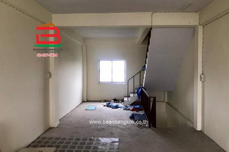 อาคารพาณิชย์ ทรัพย์รุ่งเรืองบางปู (ใกล้ BTS สายสีเขียวสถานีการเคหะ) เนื้อที่ 94.6 ตรว. ตำบลบางปูใหม่ อำเภอเมืองสมุทรปราการ จังหวัดสมุทรปราการ 8