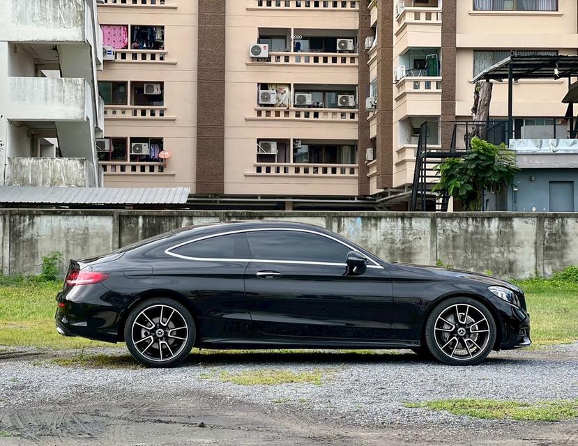 BENZ C200 Coupe Amg Dynamic ปี 2019 FaceLift 4