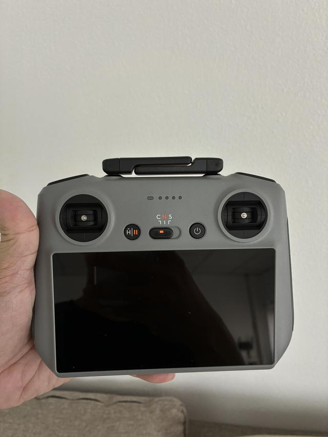 DJI Mini 4 Pro Combo Plus (DJI RC 2) 9